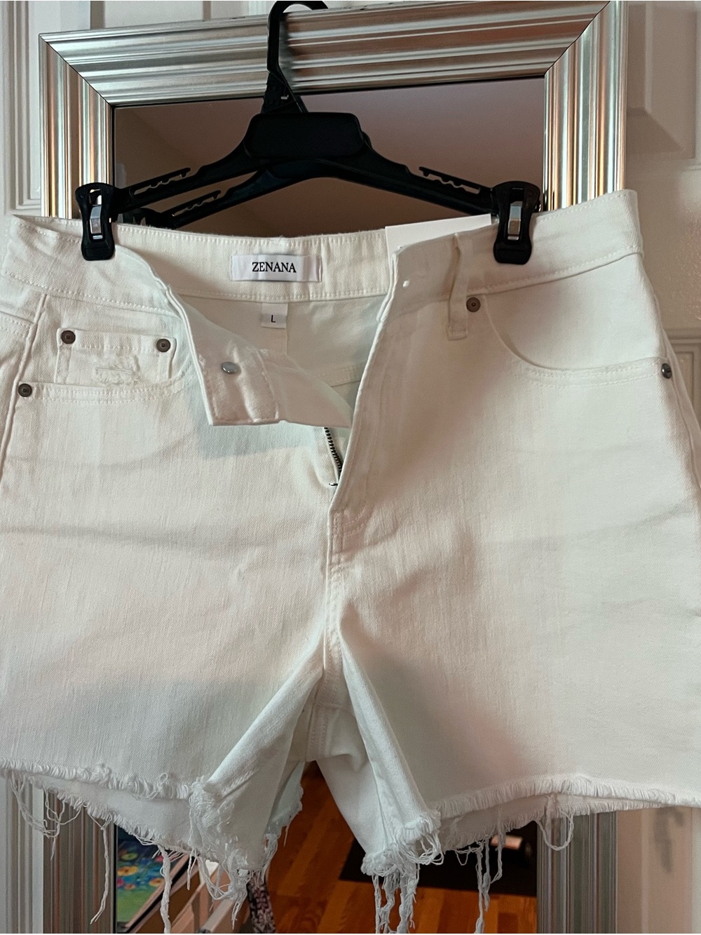Zenana White Frayed Hem Denim Shorts